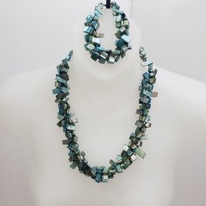 Turqouise Shell Pearl Necklace & Bracelet